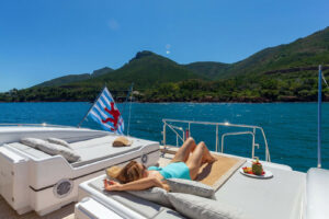 M/Y Lady B Sundeck