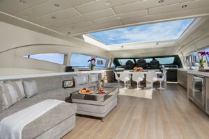 M/Y Lady B Salon