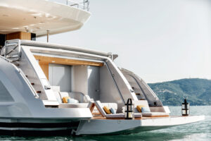 M/Y OCEAN ONE Bathing Platform