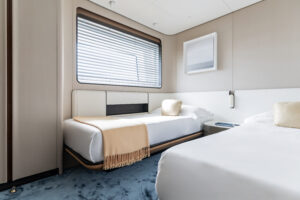 M/Y OCEAN ONE Guest Cabin