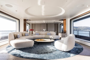 M/Y OCEAN ONE Salon