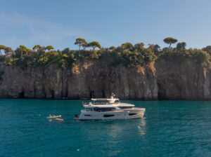 Kamoka yacht for charter