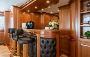 M/Y GIORGIA for charter
