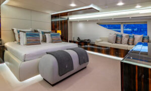 M/Y GEMS II for charter