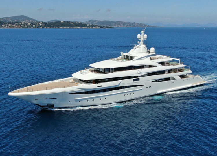 M/Y MIMTEE for charter