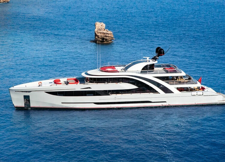 M/Y EUPHORIA II for Charter