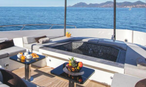 M/Y GEMS II for charter