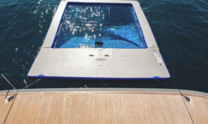 M/Y GEMS II for charter