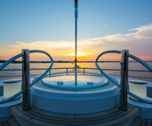 M/Y Arience for charter