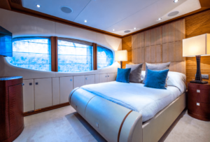 M/Y Sirocco for charter