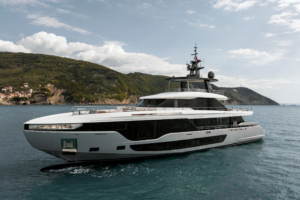 M/Y OCEAN ONE for charter