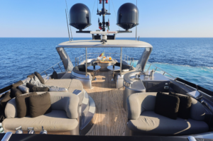 M/Y Matsu for charter