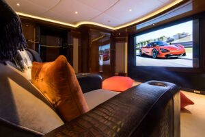 M/Y ARIENCE