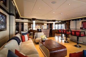 M/Y ARIENCE