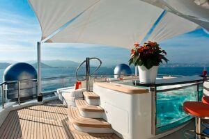 M/Y ARIENCE
