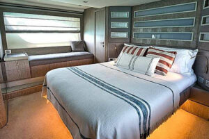Belle Plage charter