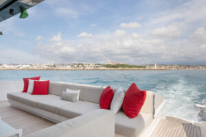 Arcadia 80 for charter