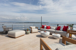 Arcadia 80 for charter
